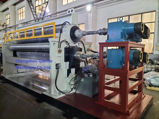 Prägungsmaschine automatisches 550m/Min des nichtgewebten Gewebe-φ560×2920