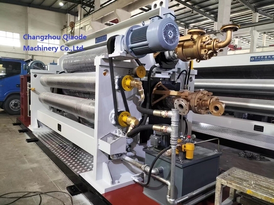 Prägungsmaschine automatisches 550m/Min des nichtgewebten Gewebe-φ560×2920