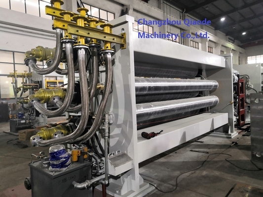 Hochgeschwindigkeits-Vlies-Dreiwalzen-Kalandermaschine 250 m/min 520 × 3750